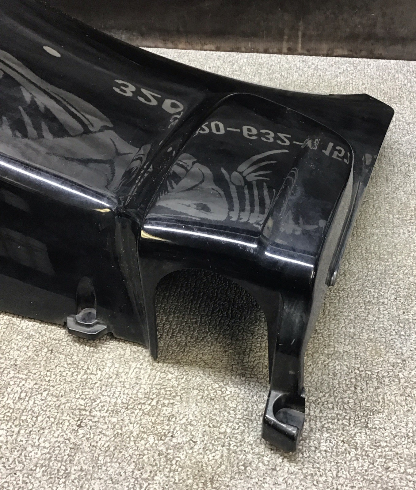 Suzuki Outboard Port Oil Pan Cover 61141-96J13-YAY freshwater