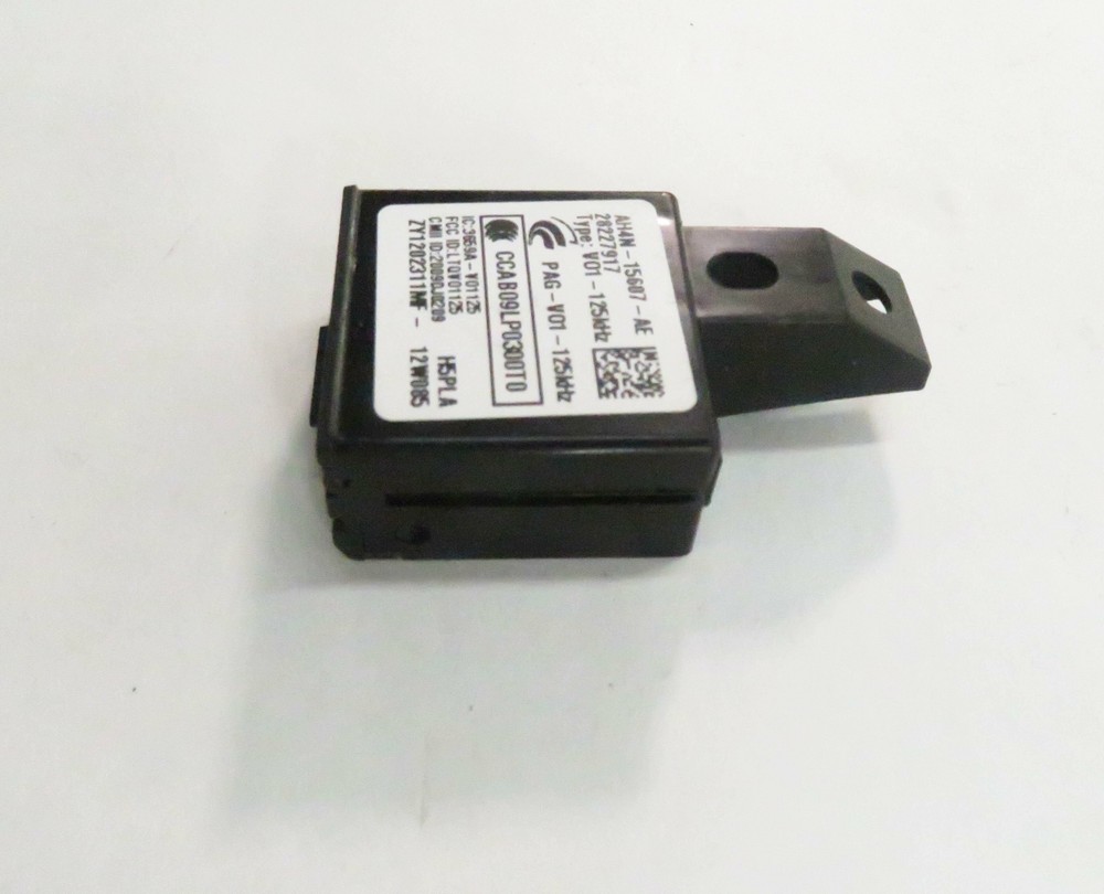 2012 RANGE ROVER (L322) KEYLESS ENTRY ANTENNA SENSOR MODULE
