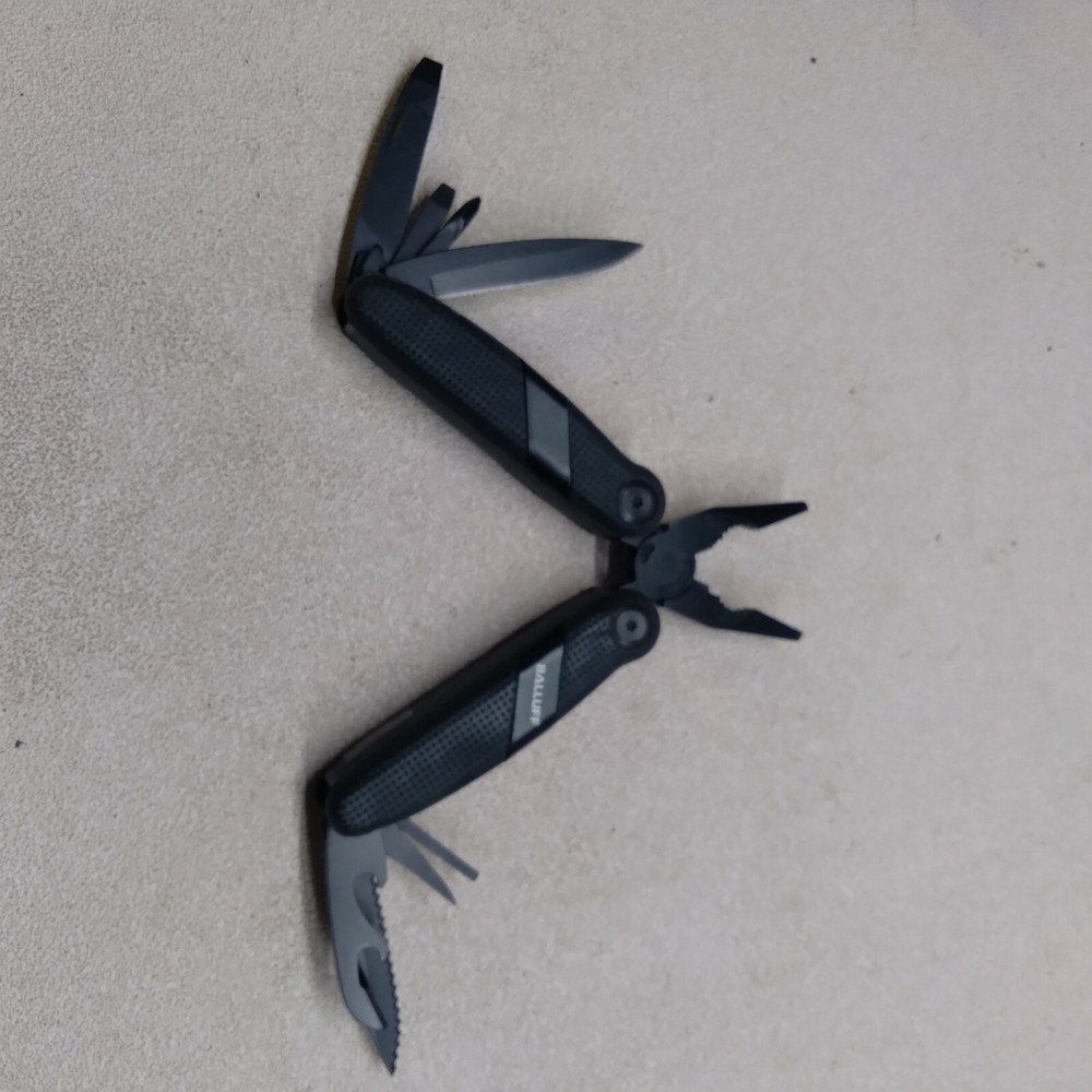 Balluff Multi Tool, rare excellent condition with sheath