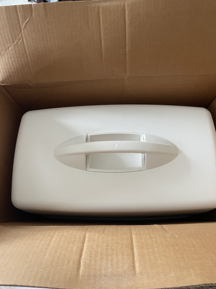 Singer Sewing Machine Carry Case White Still In Box Never Used