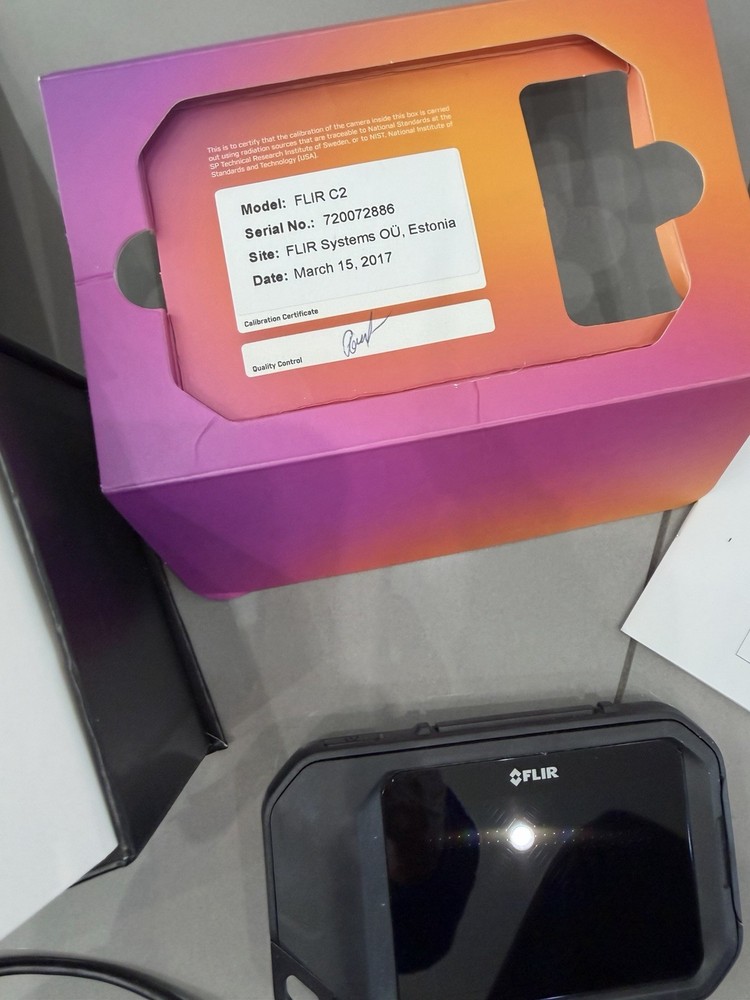 FLIR C2 Compact Thermal Imaging Camera – exelent condition , Accessories