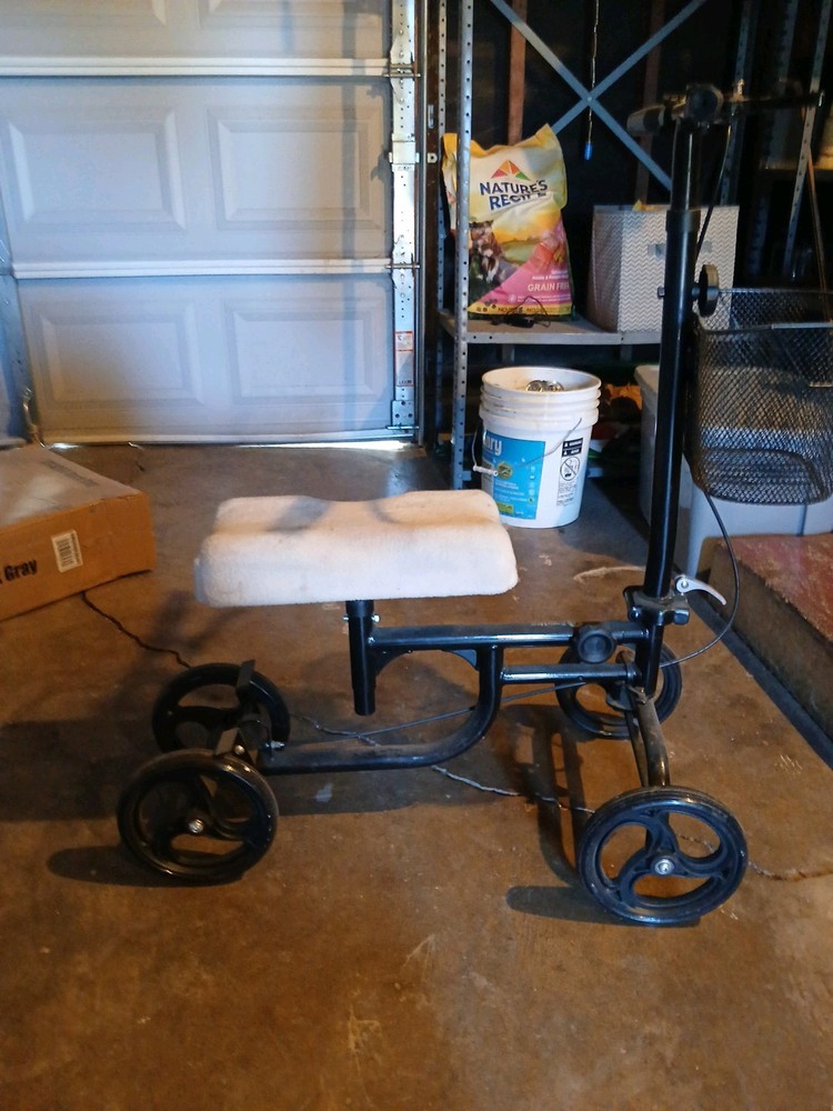 lightly used knee scooter