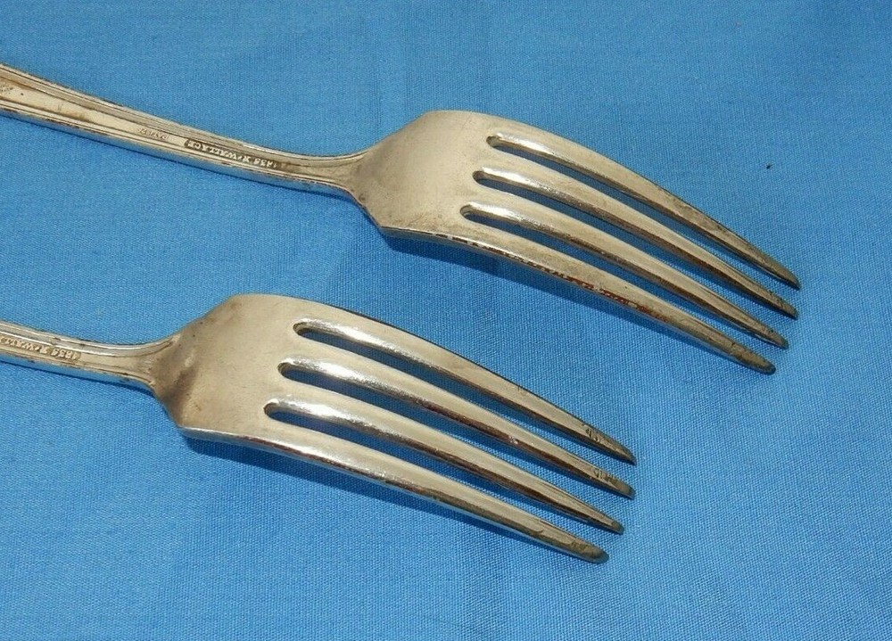 Wallace Silverplate Nancy Dean 1930 Fork - 2