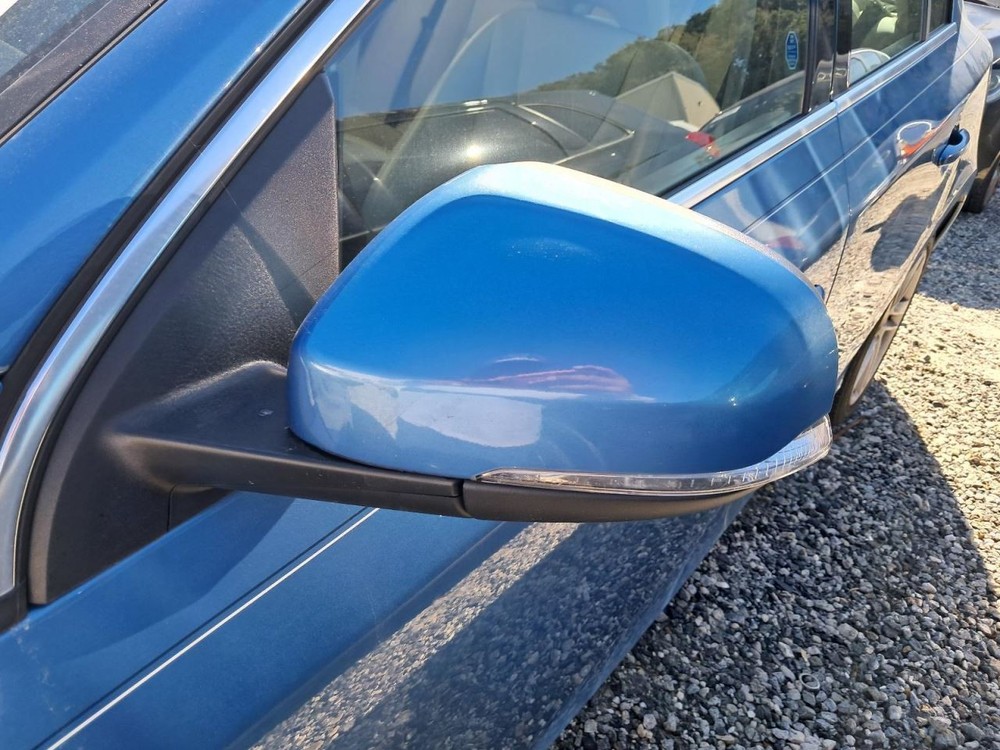 S60 2014 Glove Box 4848861