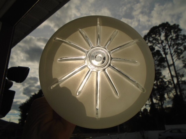 1957 FLYING SAUCER GLOBE ATOMIC STARBURST LGIT SHADE