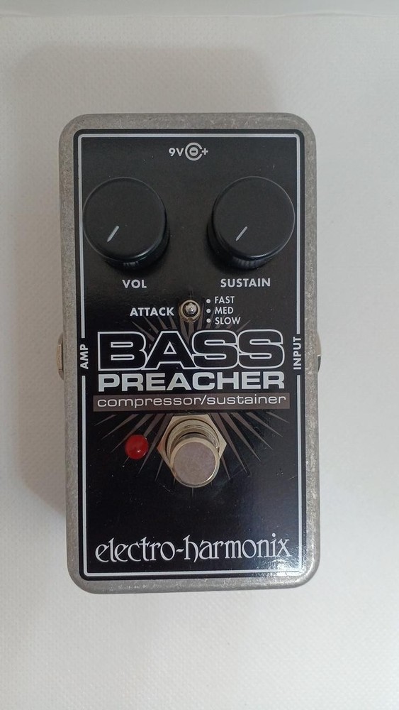 ELECTRO HARMONIX BASS PREACHER effector