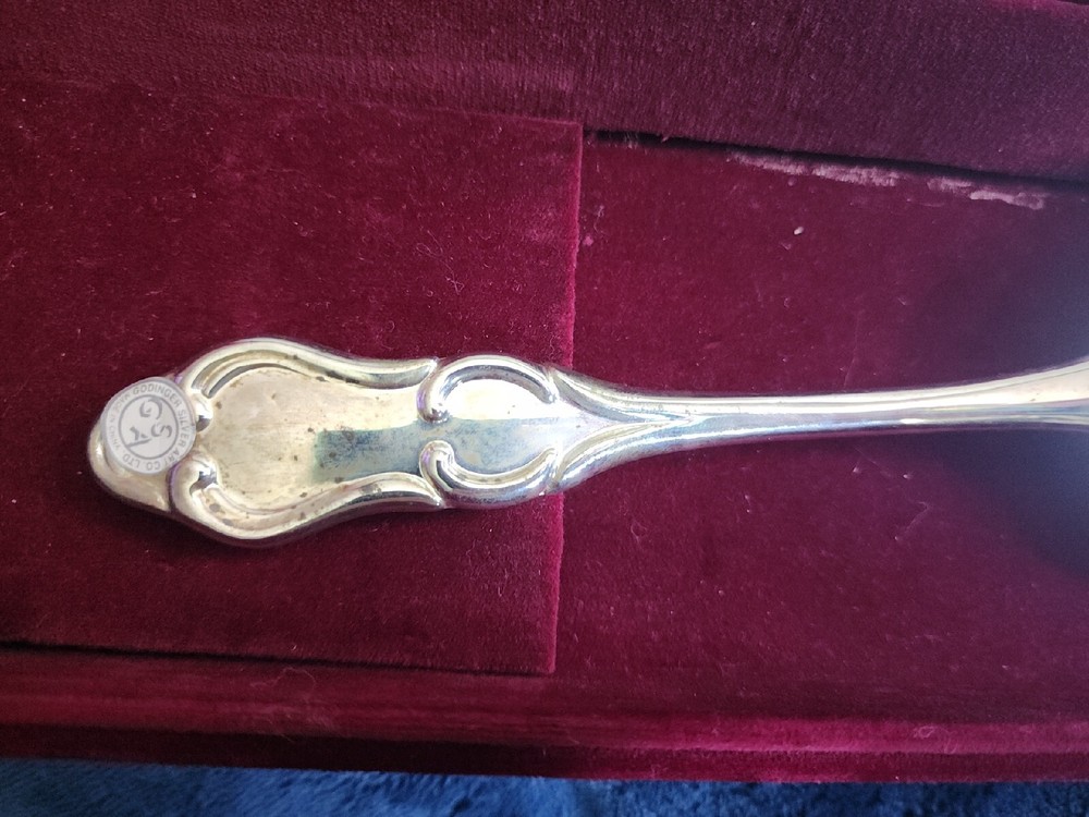 Goldinger Silver Cake Server .gry88