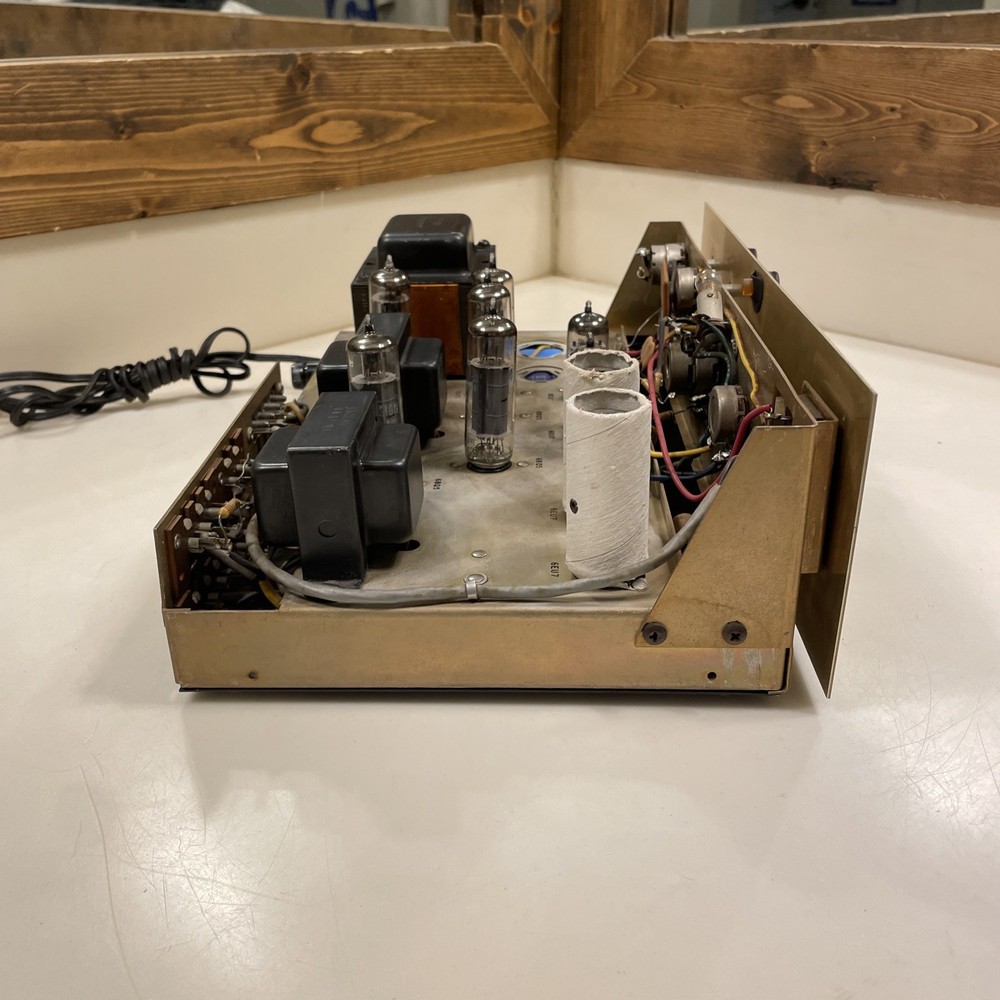 Burstein Applebee Integrated Tube Amplifier