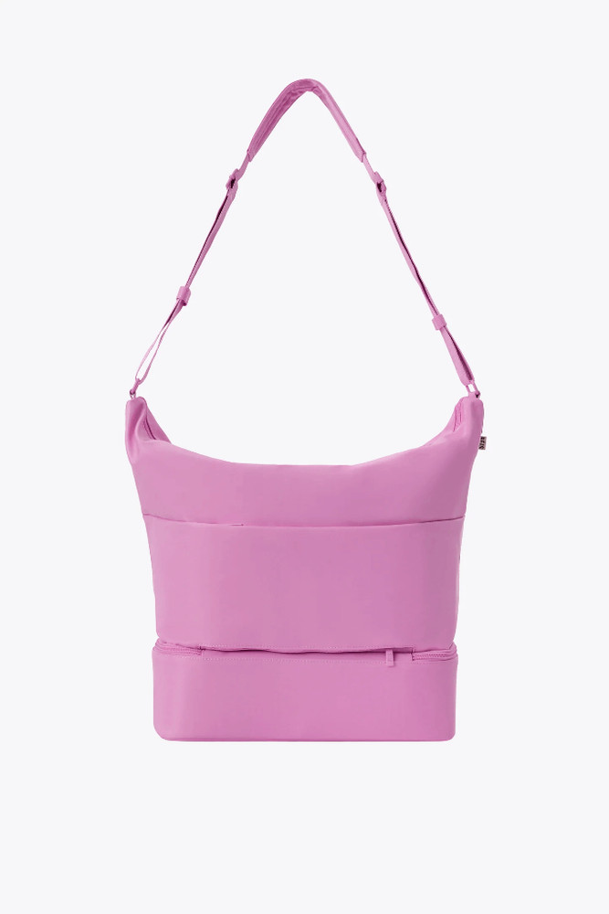 NWT Beis Crescent Weekender in Berry Pink