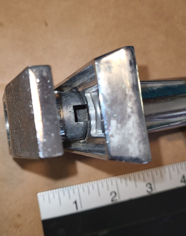 (AP) Automatic Products T handle for snack vending machine