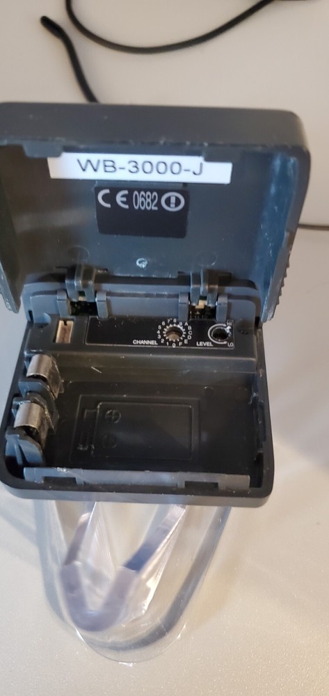 Anchor Audio UHF Wireless Transmitter WB-3000 B16