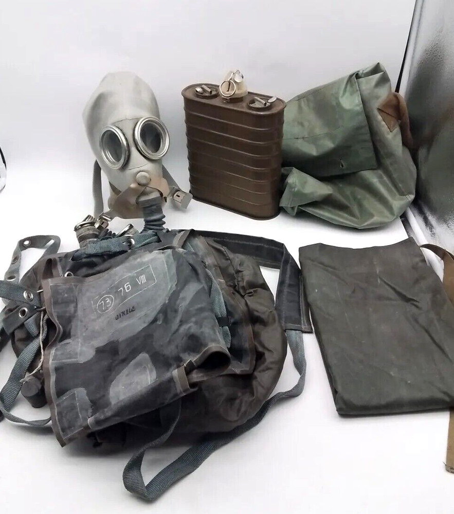 Antique From WW2 Oxyen breathing Appartus Original Bag