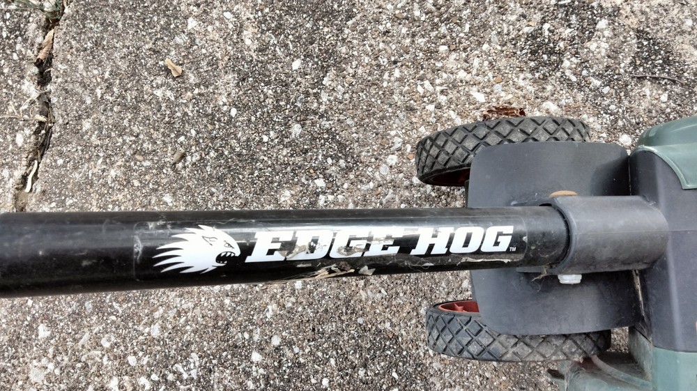 BLACK & DECKER EDGE HOG (Working)