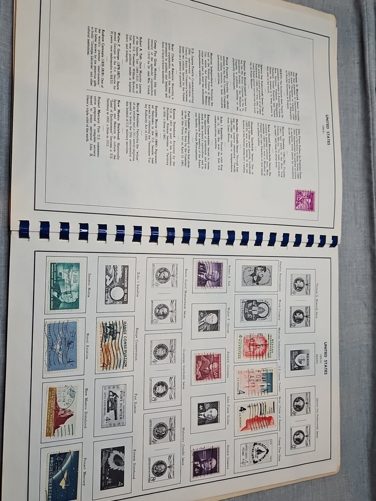 The Harris Freedom Album United States Stamp Book 1967 Read 200 Stamps Included