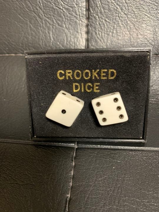 Second hand magic tricksB914 Retro CROOKED DICE