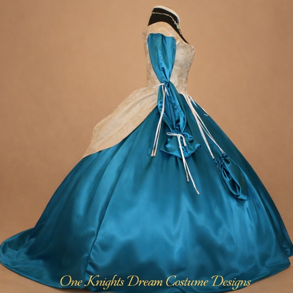 Renaissance, Buccaneer, Pirate, Wench," 4pc. Bodice Chemise Skirt Costume"