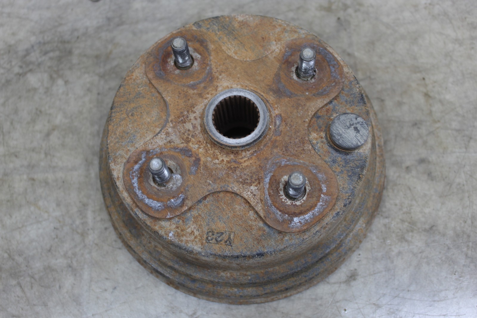 89-98 Yamaha Big Bear 350 93-98 Kodiak 400 Oem Left Or Right Front Brake Drum