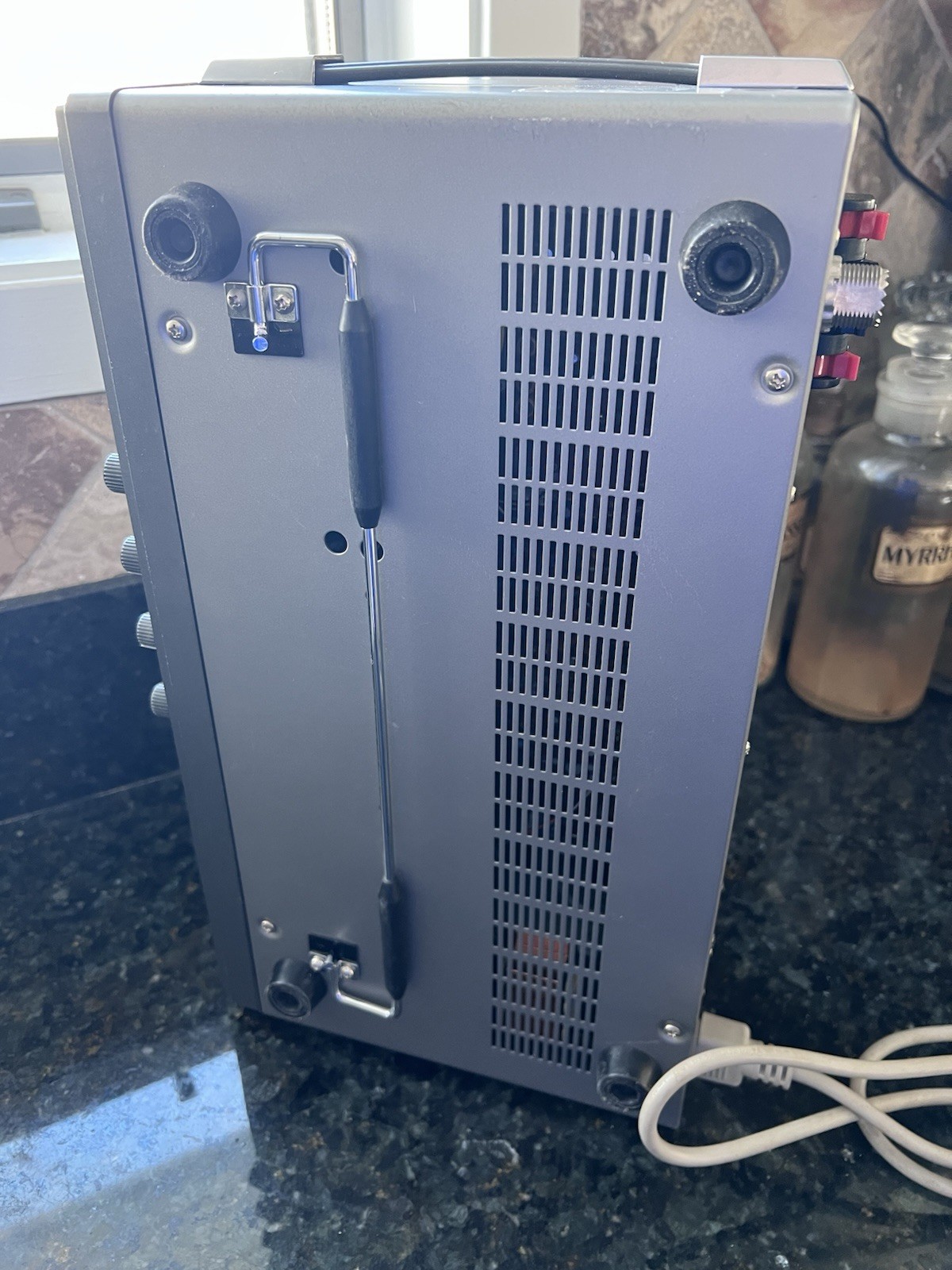 KENWOOD R-2000 Shortwave AM Fm CW LSB Radio Communications Receiver Working