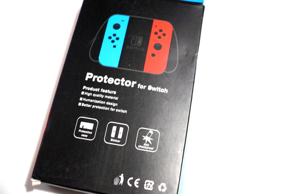 PROTECTOR CASE FOR SWITCH