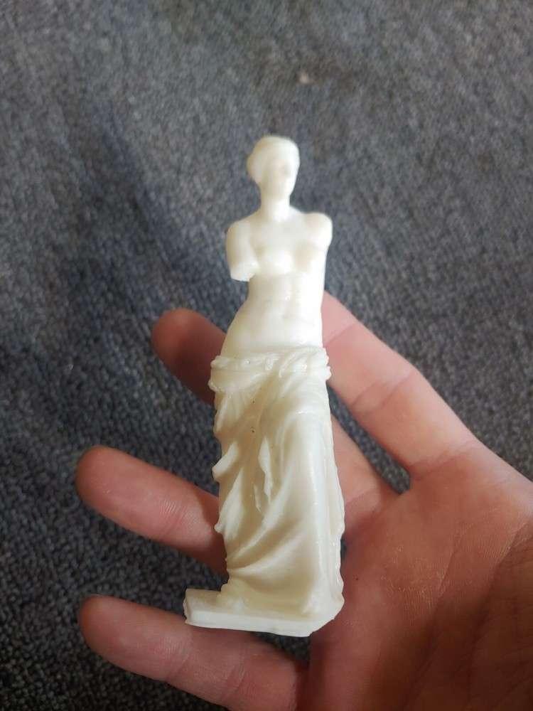 Venus De Milo Statue Hand Made 4.5in