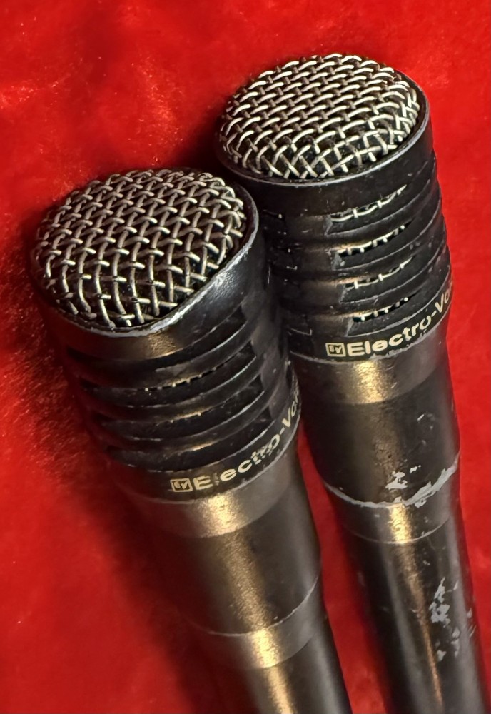 Matched Pair Electro Voice PL37