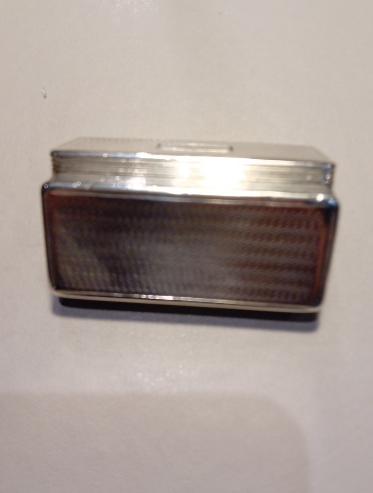 Solid Silver Georgian Snuffbox Circa 1828 by William Simpson Birmingham.