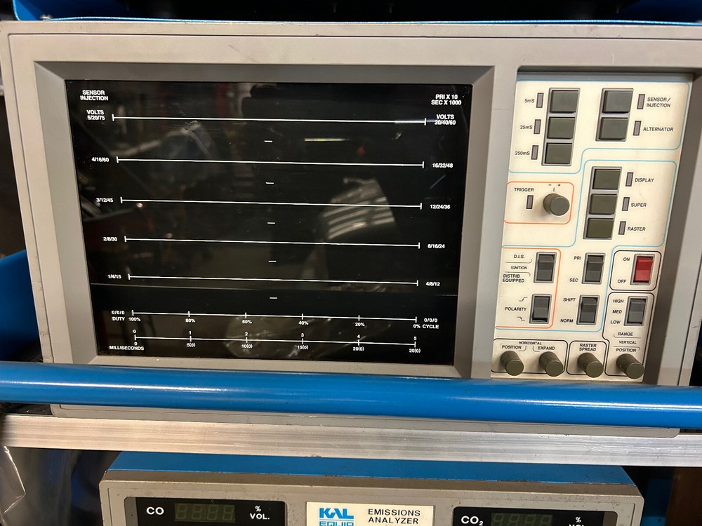 KAL EQUIP AUTOMOTIVE LAB SCOPE & ENGINE ANALYZER (MODELS 901 & 902) EXCELLENT!!