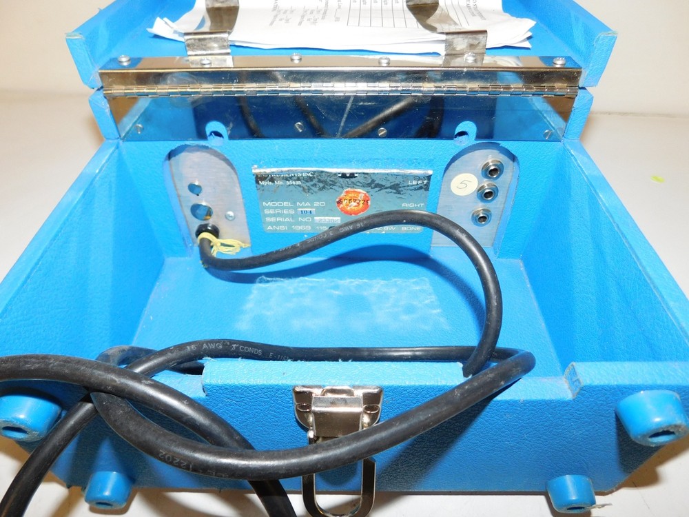 MAICO HEARING INSTRUMENTS INC MODEL MA-20 AUDIOMETER (JCC69)