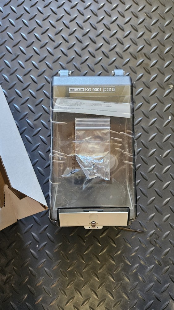 Hensel KG 9001
