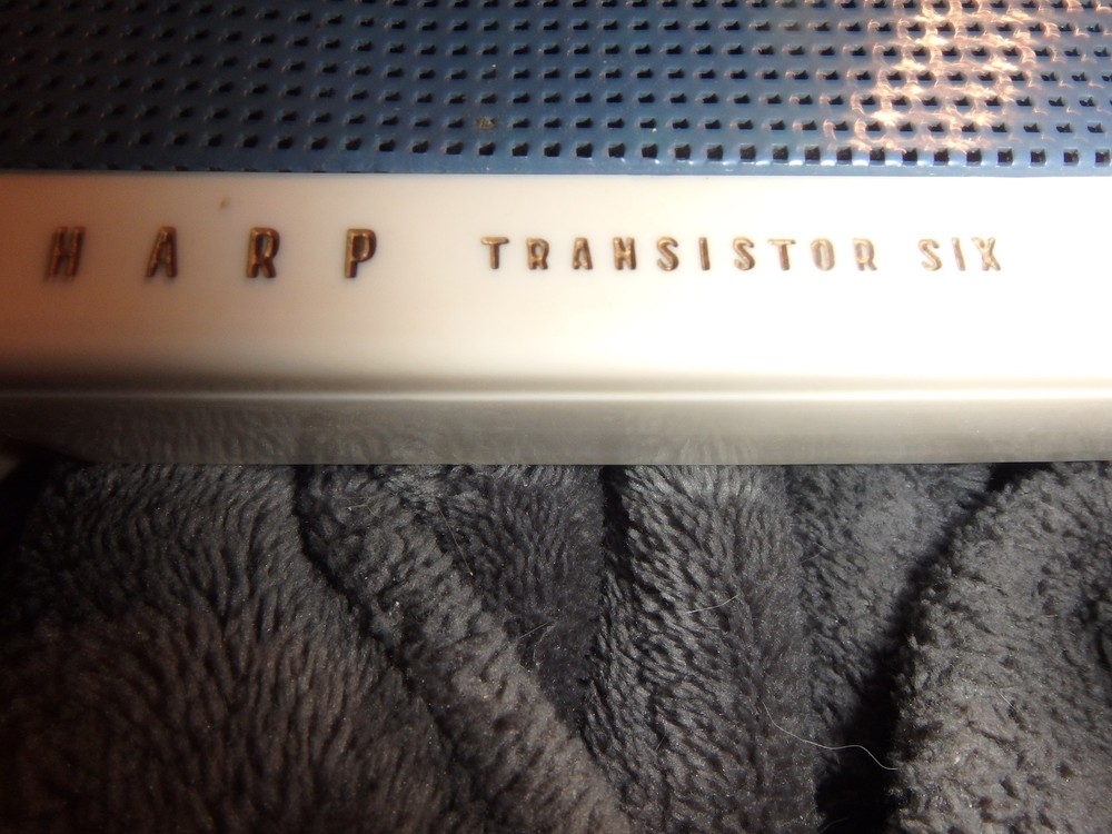4C-vintage SHARP transistor six portable radio- model TRT-192 -blue untested