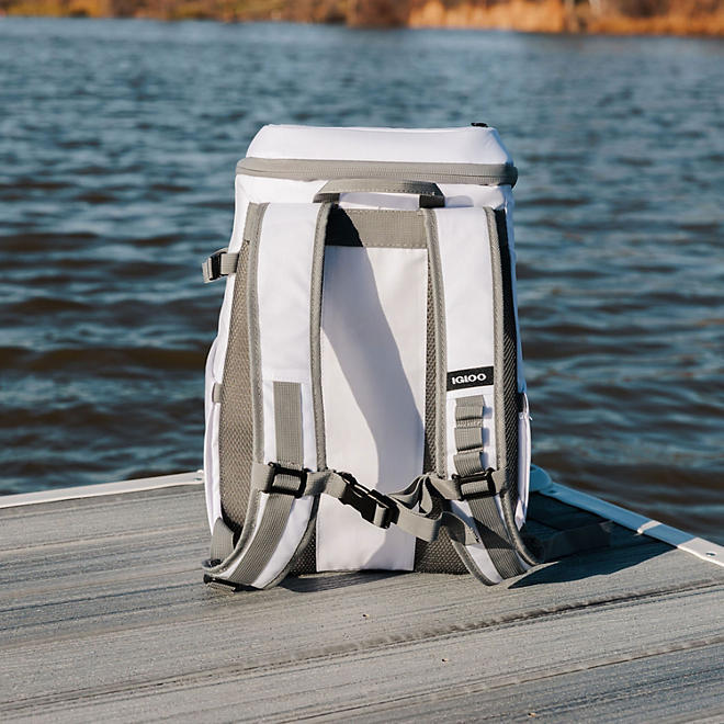 IGLOO MARINE BACKPACK Soft Side Cooler Zippered Pockets Cell Touchscreen Window