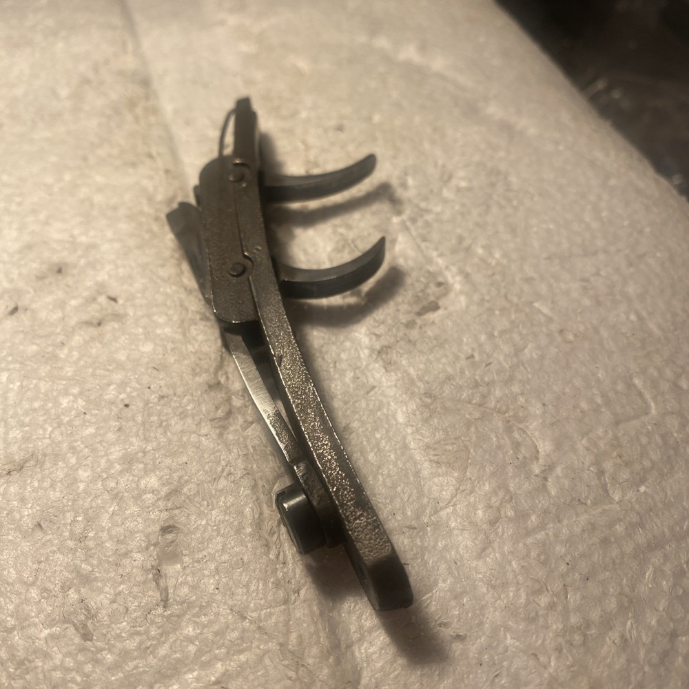 CVA Hawken Double Set Trigger Assembly and Screw