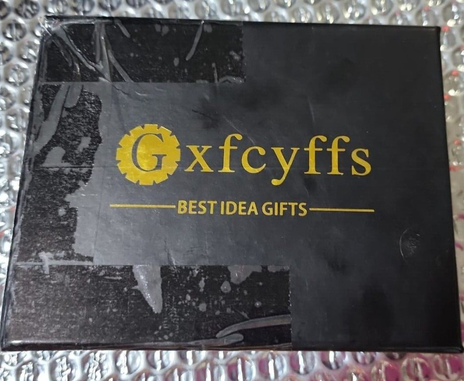 LED Flashlight Gloves & Universal Socket Grip Tools