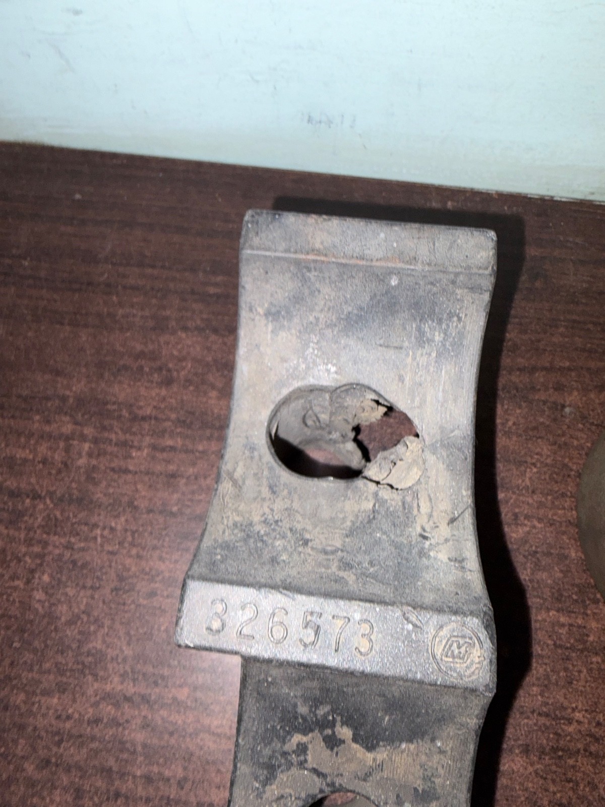 OMC OEM EVINRUDE JOHNSON OUTBOARD POWERHEAD TOOLS PISTON TOOLS L1. B496