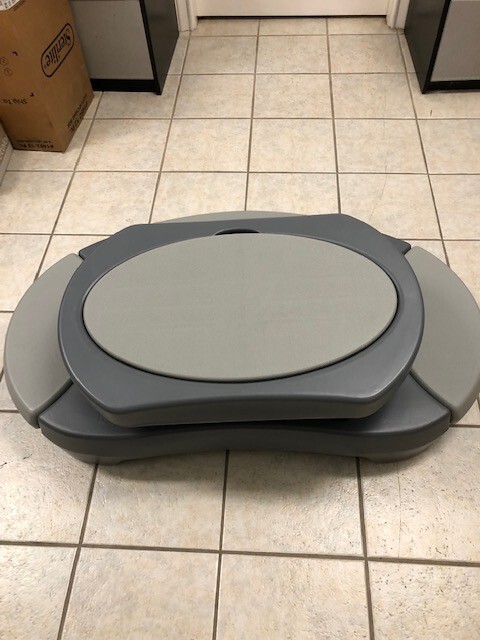 Confer Plastics EVOLUTION Spa Step ESS-1