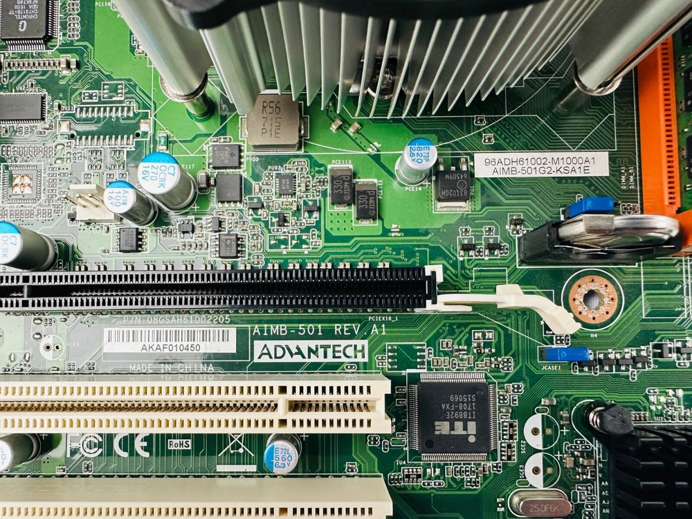 Advantech AIMB-501G2-KSA1E MicroATX CPU Board
