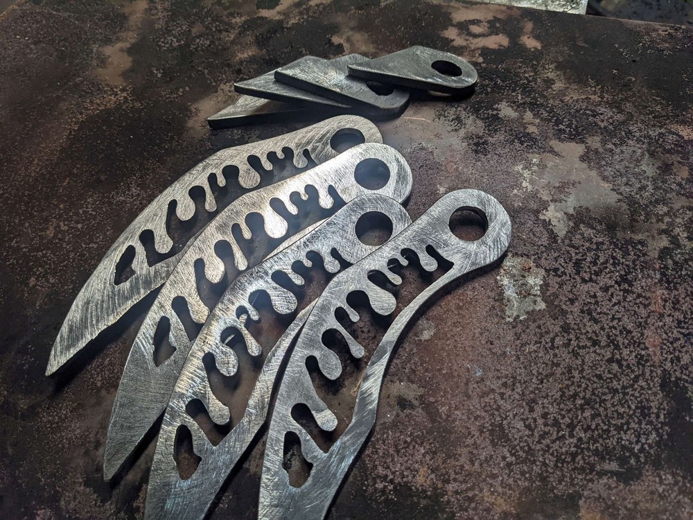Drip 5/8 pin hinges