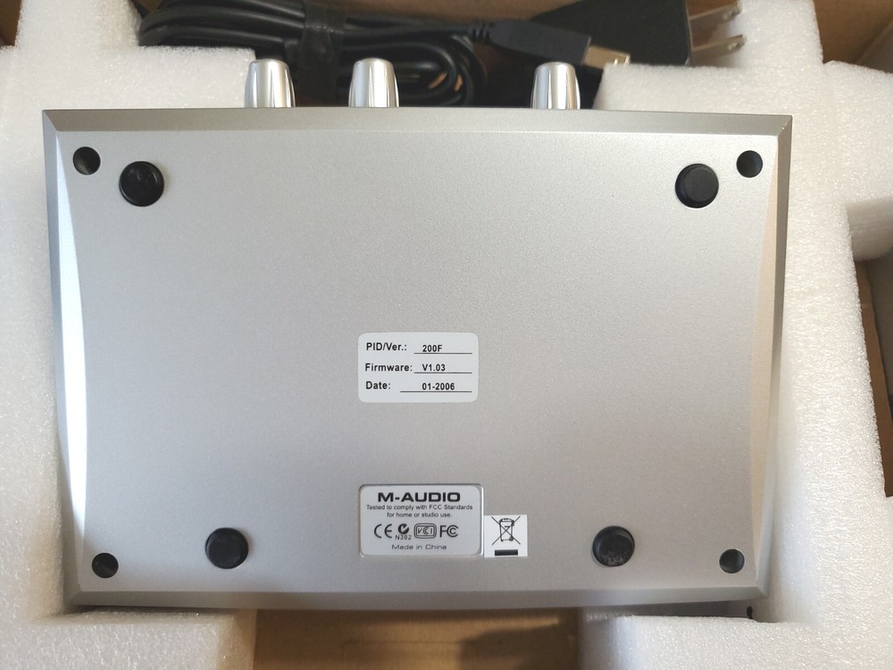 M-Audio MobilePre USB BUS-POWERED Preamp And Audio Interface. Pre-Owned