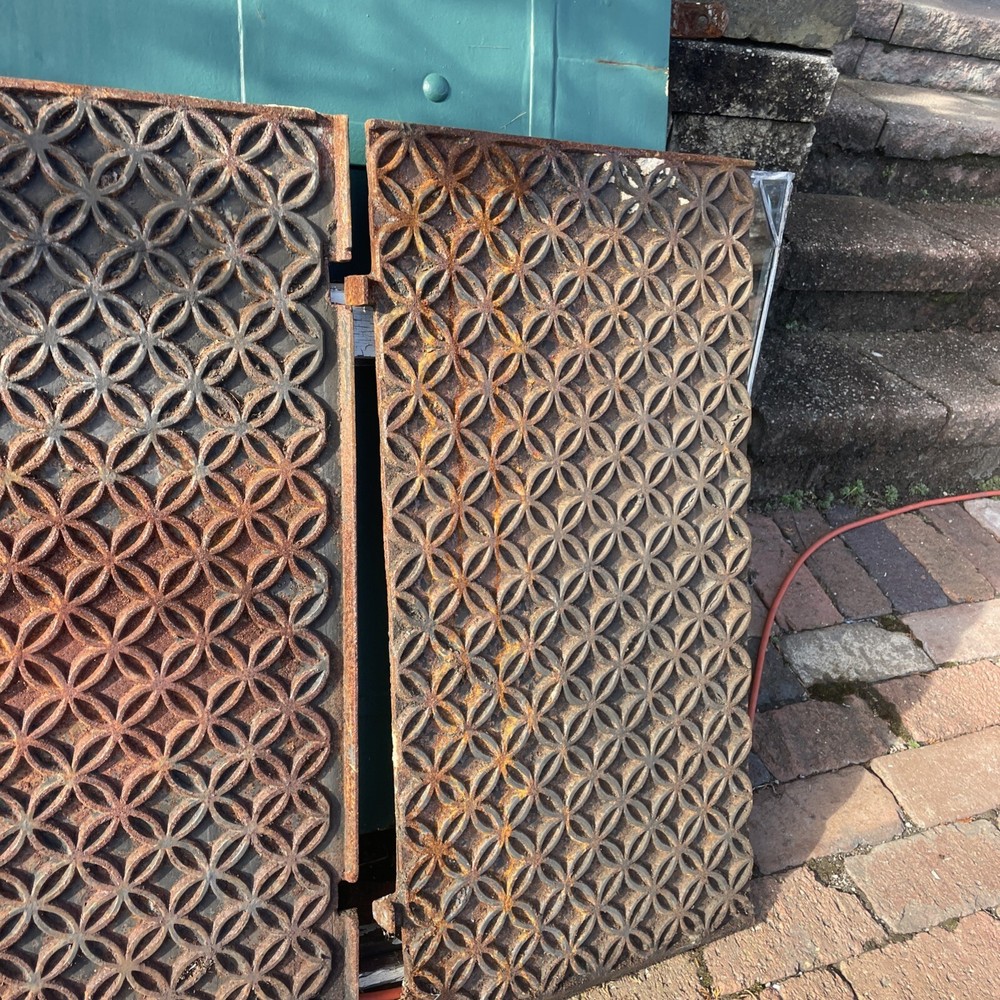 Antique three-piece cast-iron Fireback geometric for fireplace