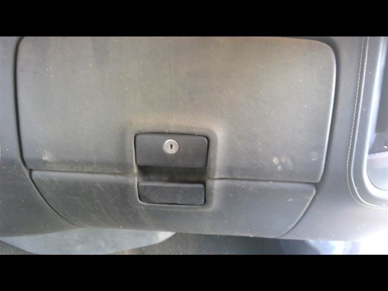 SIERRA150 2014 Glove Box 18877