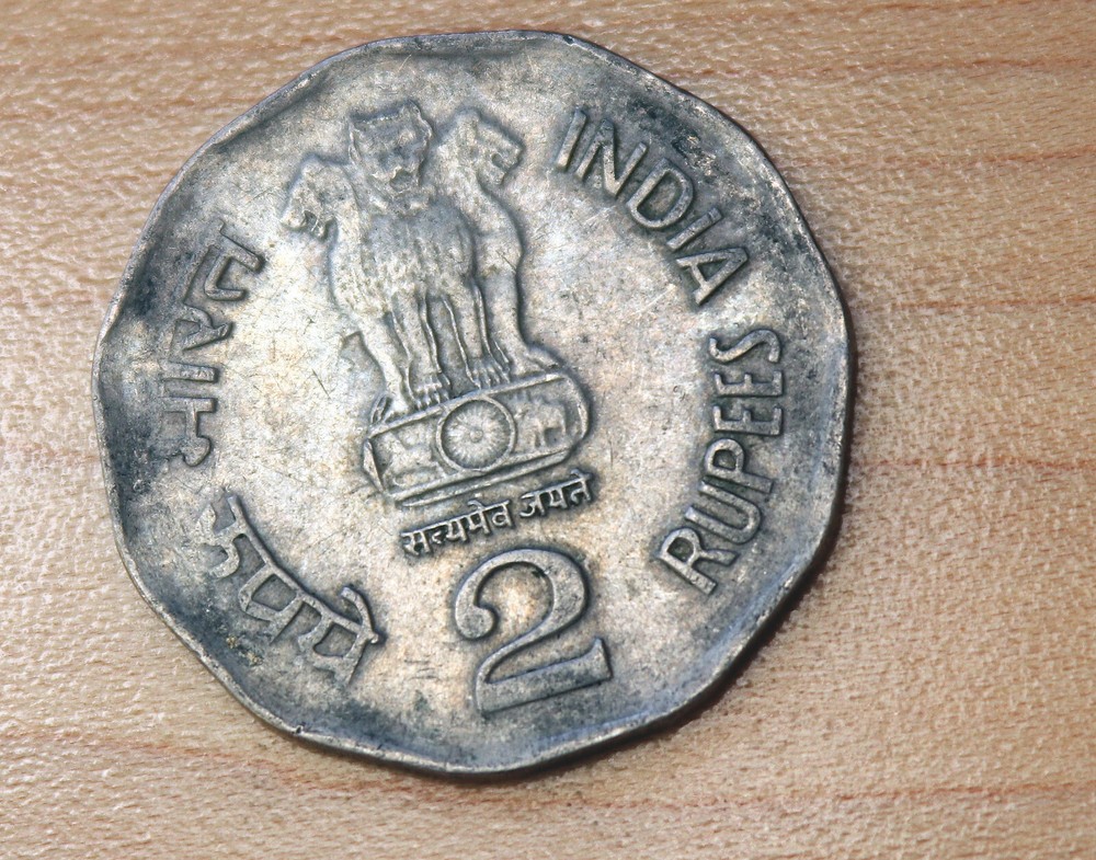 2003 India 2 Rupees Noida Mint