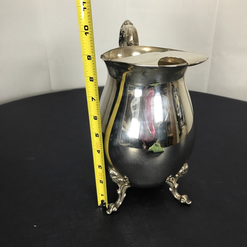 VINTAGE Sheridan Silversmiths SILVERPLATE WATER PITCHER Patina figural with lip