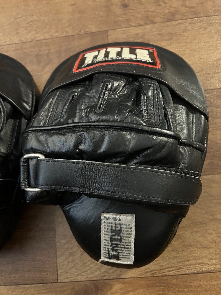 Title Boxing Platinum Focus MITTS