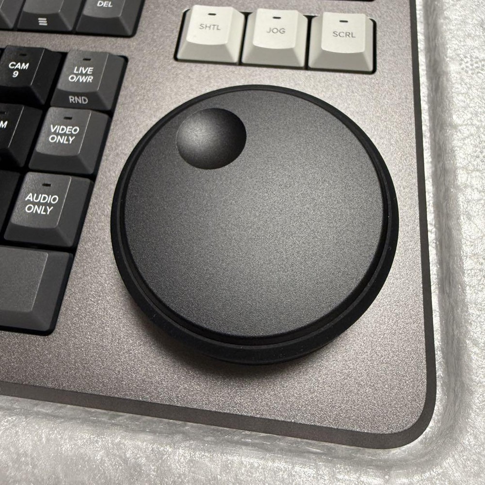 Blackmagic Design DaVinci Resolve Speed Editor Black