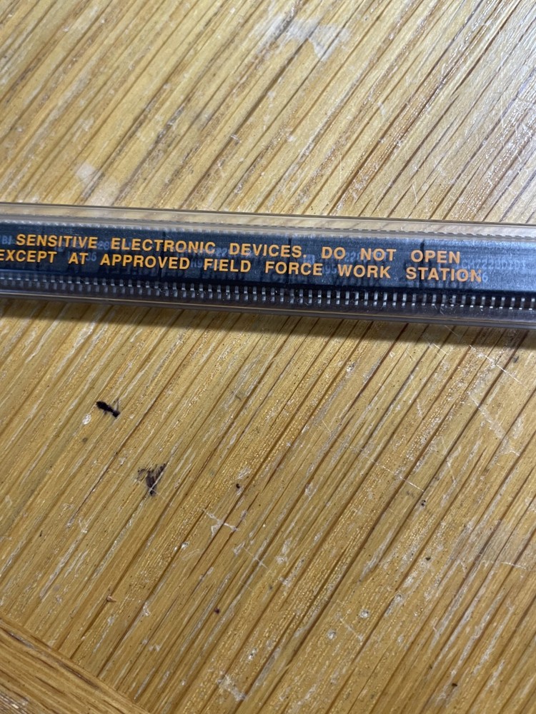 Harris ICM7228DIBI LED Driver IC SOIC-28