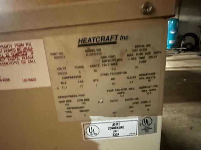Leon custard machine, makes great custard 2 compressors, one is not working,