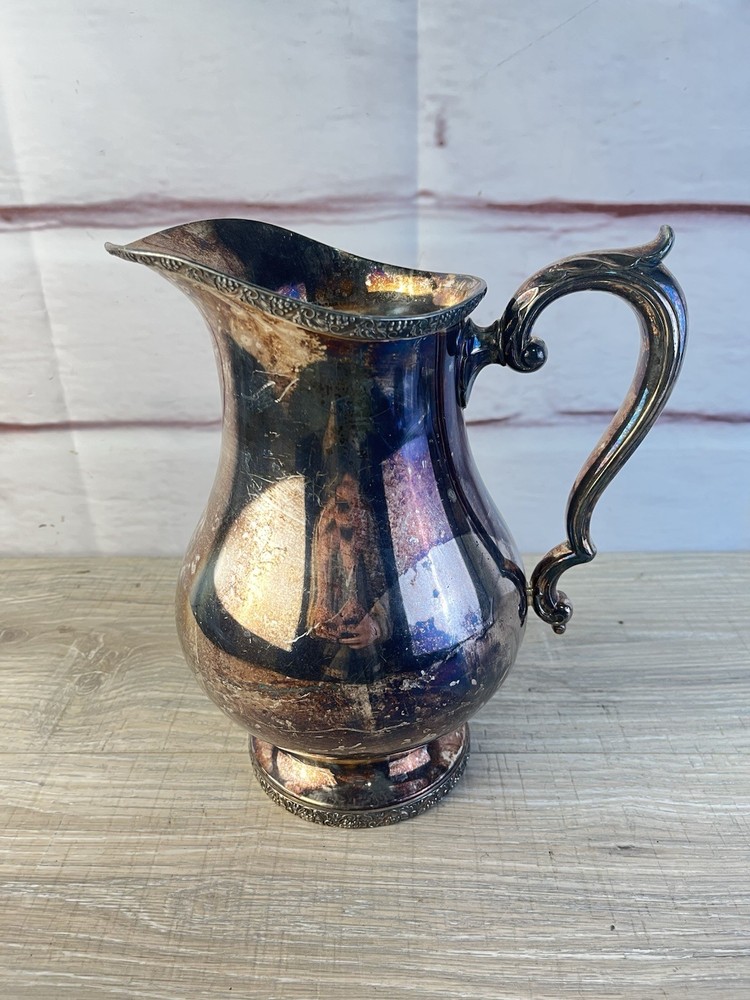Melford Wallace Silver Pitcher Grape Edge Pattern M612 E.P.W.M
