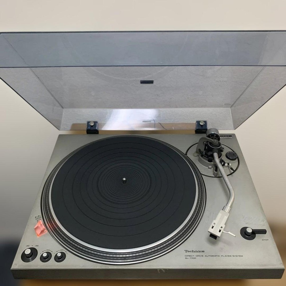 Technics SL-1700 Turntable w Headshell Untested AS IS Japan JUNK DJ