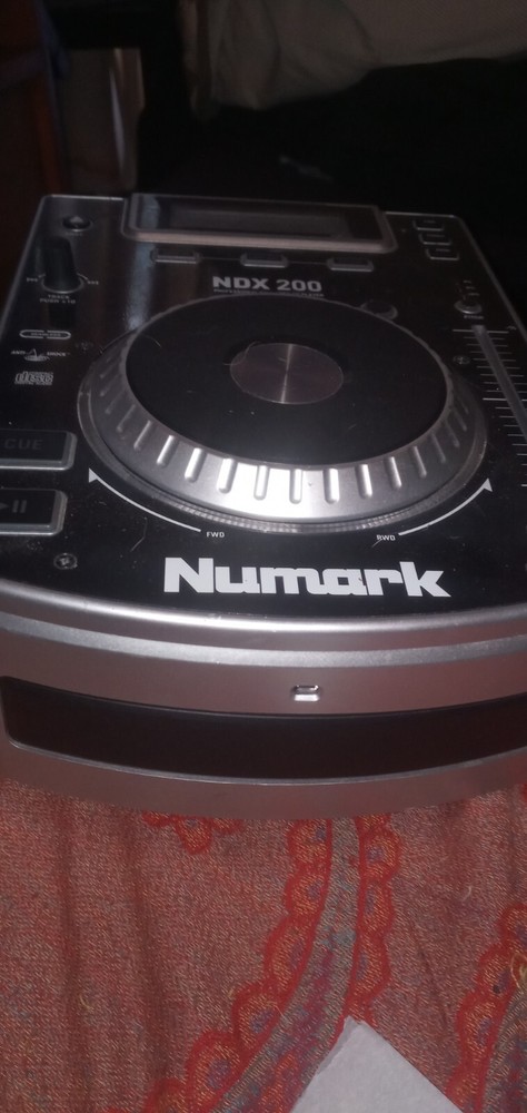 Numark NDX200 CDJ