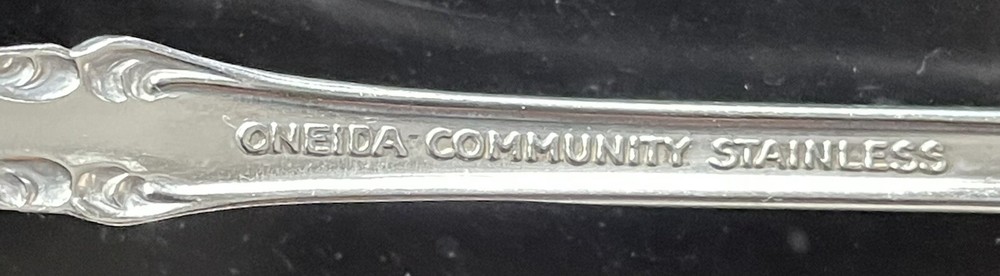 Oneida Community BRAHMS Stainless 4 Iced Teaspoons